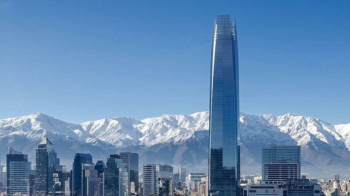 Bollywood’s Classic Ek Chalis Ki Last Local Set for Global Sequel : The Film Director plans to Shoot in Chile