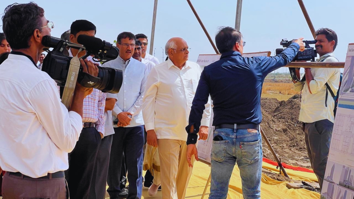 CM Bhupendra Patel Reviews Progress Of Dholera SIR