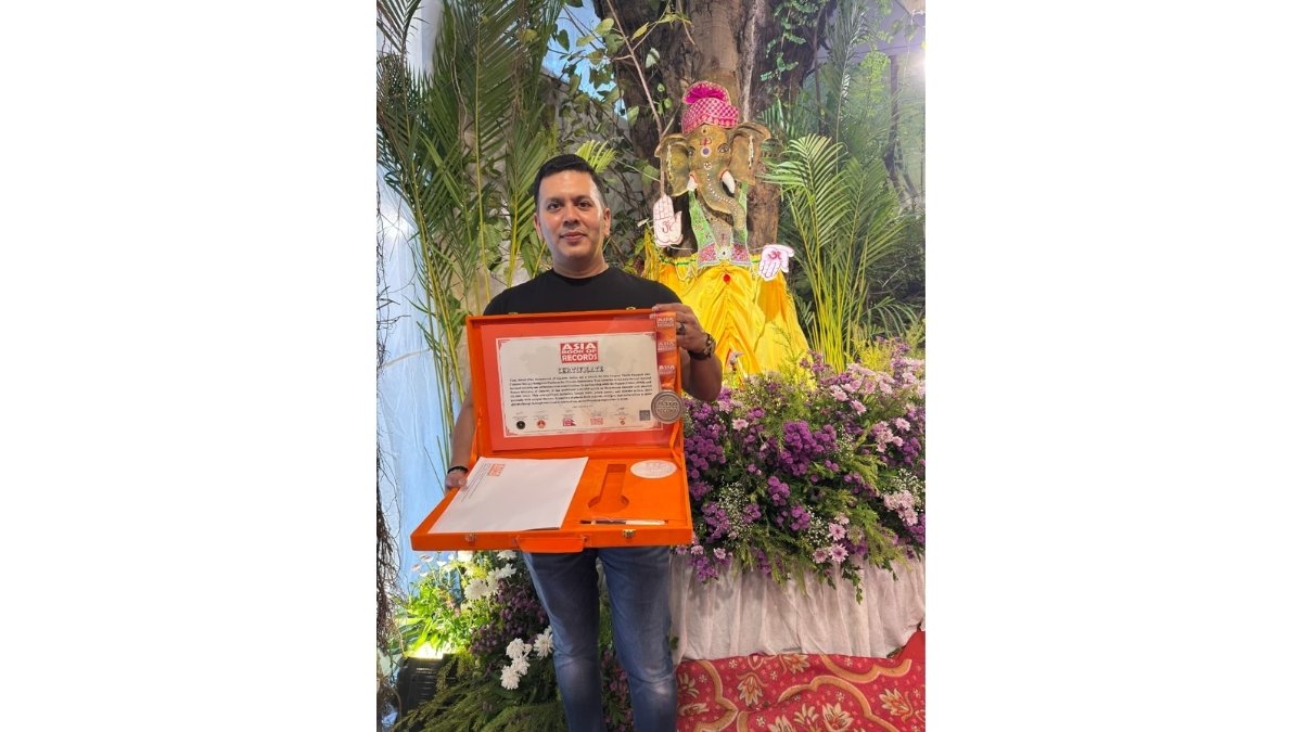 Tree Ganesha: Viral Desai’s 8-Year Eco Movement Earns Asia Book of Records